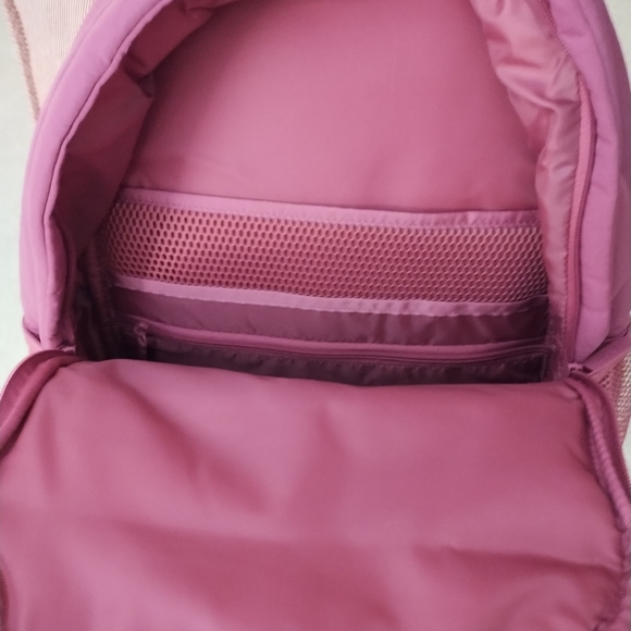 Pink backpack - Picture 3 of 5